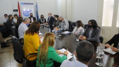 Gobierno y estatales acordaron aumentos del 25 al 30% y reabrir la discusi&oacute;n en septiembre