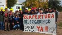 Santa Elena: trabajadores no pierden la ilusión de recuperar el frigorífico