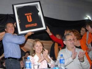 Entre la cultura y el poder