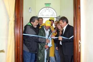 Un “servicio” de la dictadura sonriente junto a Urribarri y a Osuna