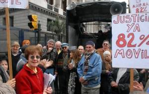 Charla debate en Paran&aacute;