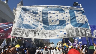 La Corriente Clasista y Combativa marcha en Paran&aacute; y el pa&iacute;s por las emergencias populares