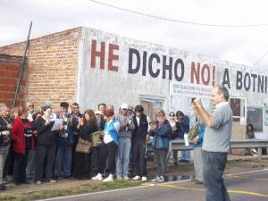 Gualeguaych&uacute; sigue de pie