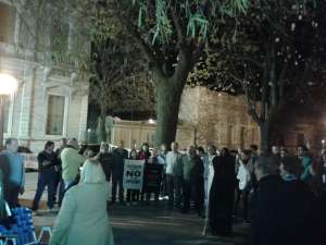 Una nutrida asamblea aprob&oacute; cruzar a Fray Bentos el pr&oacute;ximo domingo