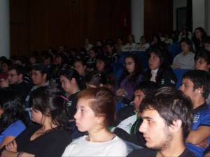 Adolescencia y pol&iacute;tica, m&aacute;s all&aacute; de los prejuicios