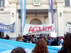 Por qu&eacute; marchan los docentes otra vez