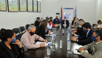 Reapertura de paritarias: la Provincia ofreci&oacute; un 10% a los estatales