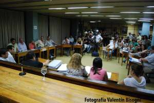 El lavado de dinero avanza con apoyo oficial y violencia