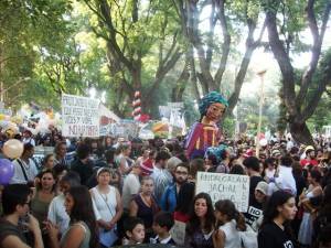 Gorilas y Vendepatrias