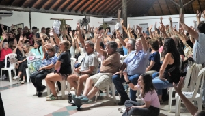 La movilizaci&oacute;n de vecinos de Oro Verde fren&oacute; el proyecto del &ldquo;parque ambiental&rdquo;